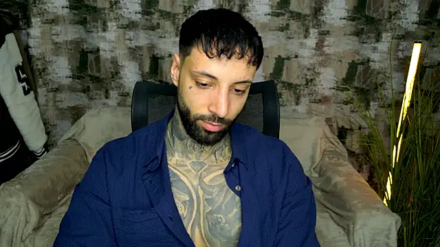 Snapshot of MasculineGuy99 chatting on February 2026 08:20:01 PM MasculineGuy99 online show from February 2026 08:20:01 PM