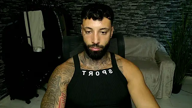 Snapshot of MasculineGuy99 chatting on July 2026 04:09:01 PM MasculineGuy99 online show from July 2026 04:09:01 PM