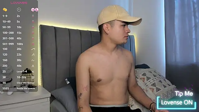 JARETHH online show from October 2025 01:40:02 PM