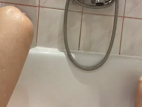 pleasedontpressaredburton online show from October 2025 12:50:02 PM