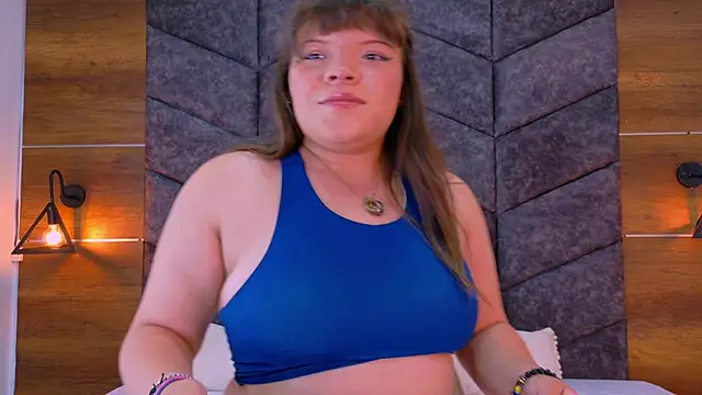 Snapshot of AmarisLenox__ chatting on October 2025 02:20:01 AM AmarisLenox online show from October 2025 02:20:01 AM