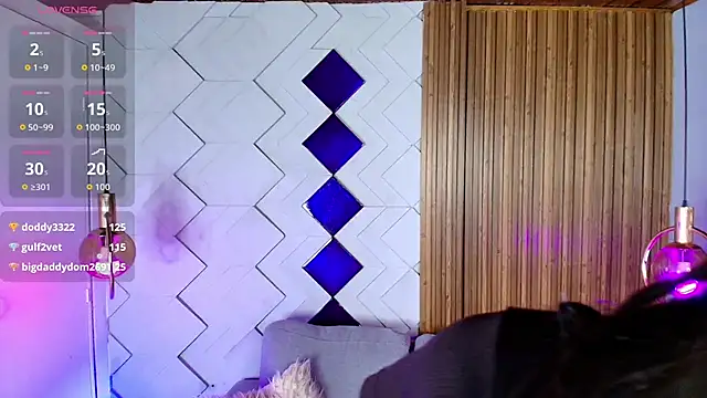 Matti sofia  online show from October 2025 07:02:01 PM