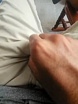 flakito1530 online show from October 2025 07:38:02 PM