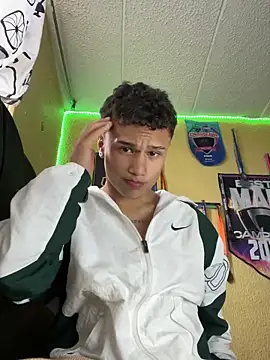 Snapshot of lyan_t2 chatting on October 2025 07:21:02 PM lyan t2 online show from October 2025 07:21:02 PM