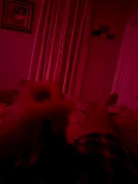 Snapshot of familia0210 chatting on October 2025 08:33:02 AM familia0210 online show from October 2025 08:33:02 AM