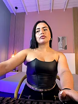 ZaraFoxx7 online show from November 2025 07:30:01 PM