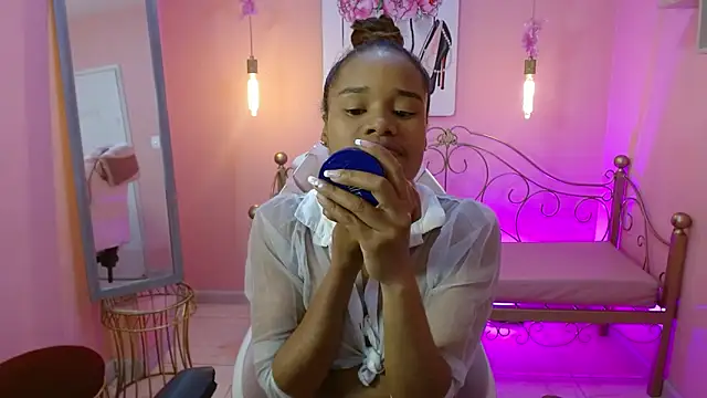 ingrid03 taffur online show from April 2026 07:22:01 PM