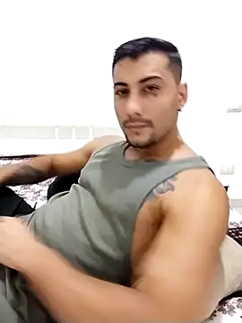 gooddboy01 online show from October 2025 07:25:02 PM