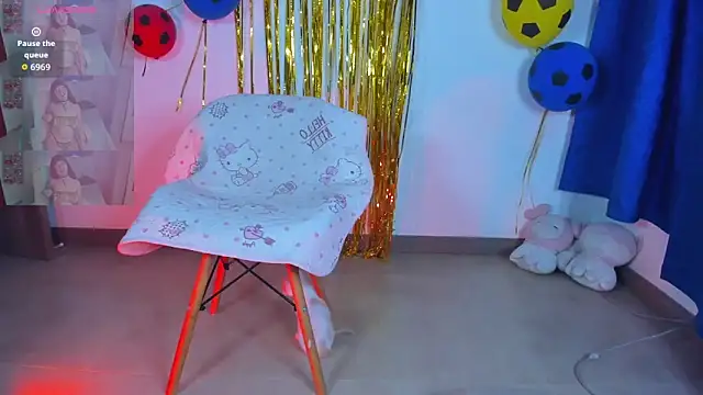Miaengels  online show from June 2026 12:17:02 AM