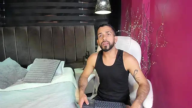 Lobo sex21 online show from October 2025 07:36:01 PM