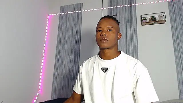 Dark stallionX online show from November 2025 06:29:01 PM