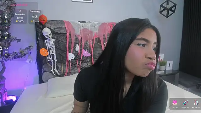 Nahomycarterr online show from October 2025 07:47:02 PM