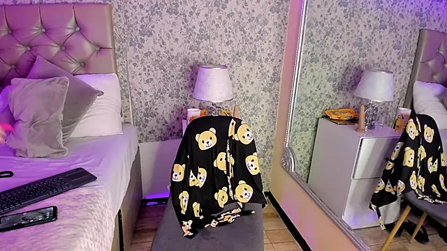 Clohe Bell online show from January 2026 09:31:01 PM