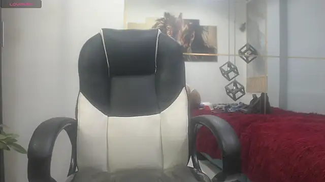 chuby pau online show from November 2025 01:42:01 AM