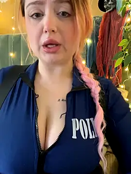 KellyMoors online show from October 2025 01:09:02 AM