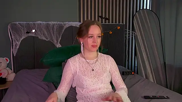 KathyStewart online show from November 2025 06:14:01 AM