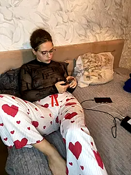 Lipsihot online show from October 2025 05:35:02 PM