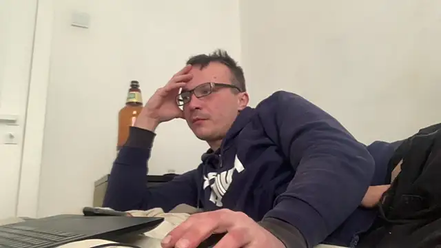 Snapshot of viktor1992-1-1 chatting on February 2026 01:26:02 PM viktor1992-1-1 online show from February 2026 01:26:02 PM