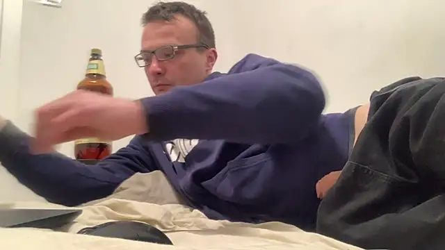 Snapshot of viktor1992-1-1 chatting on February 2026 09:55:01 PM viktor1992-1-1 online show from February 2026 09:55:01 PM