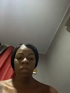 Snapshot of Priihmedeiros chatting on June 2026 09:22:01 AM Priihmedeiros online show from June 2026 09:22:01 AM