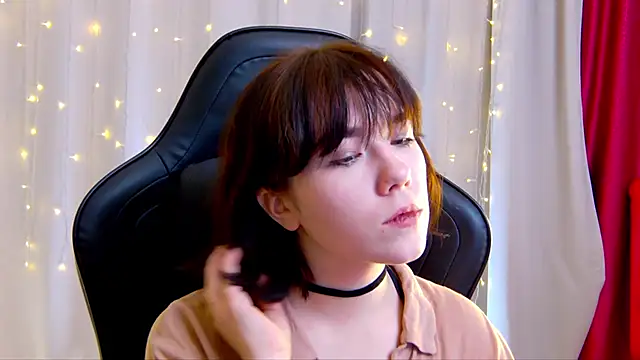 Kelly foox online show from October 2025 09:21:01 AM