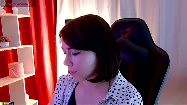 Kelly foox online show from November 2025 09:48:02 AM