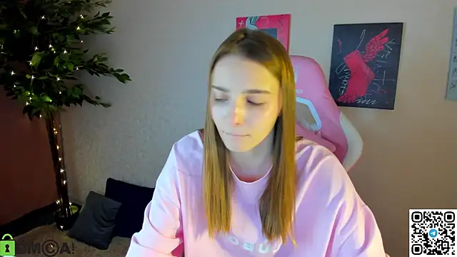 L1na Reeds online show from December 2025 01:10:01 AM