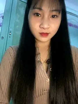 banlinh004 online show from December 2025 02:55:01 PM