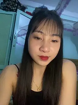 Snapshot of banlinh004 chatting on March 2026 04:33:02 PM banlinh004 online show from March 2026 04:33:02 PM