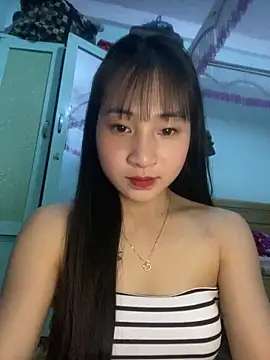 Snapshot of banlinh004 chatting on March 2026 02:21:02 PM banlinh004 online show from March 2026 02:21:02 PM
