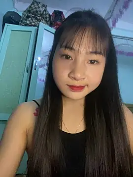 Snapshot of banlinh004 chatting on March 2026 03:35:02 PM banlinh004 online show from March 2026 03:35:02 PM