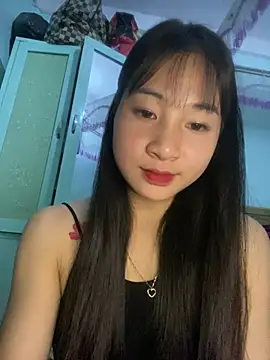 Snapshot of banlinh004 chatting on April 2026 02:48:02 PM banlinh004 online show from April 2026 02:48:02 PM
