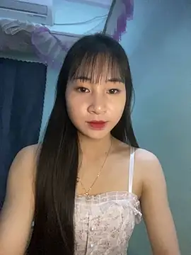 Snapshot of banlinh004 chatting on May 2026 02:36:02 PM banlinh004 online show from May 2026 02:36:02 PM