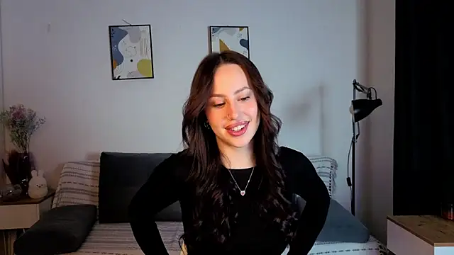 formoneyes online show from November 2025 04:13:02 AM