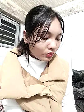 Mit-thi123 online show from November 2025 04:39:01 PM