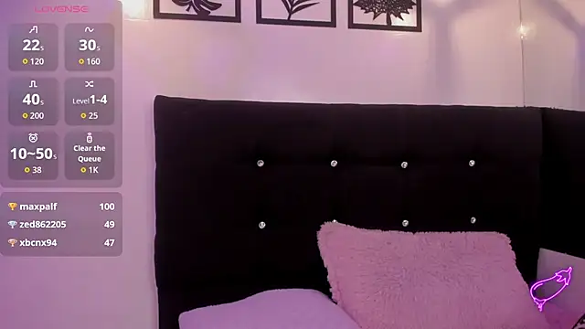 Snapshot of Haiily_Baeker chatting on November 2025 08:25:01 AM Haiily Baeker online show from November 2025 08:25:01 AM