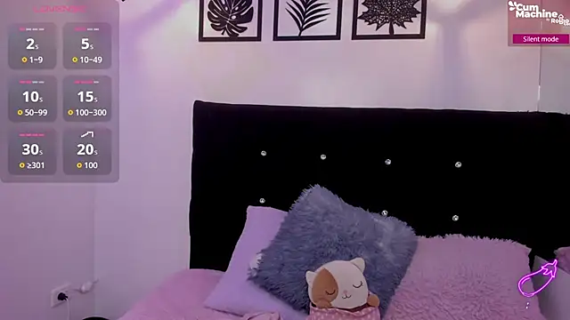 Snapshot of Haiily_Baeker chatting on November 2025 04:07:02 PM Haiily Baeker online show from November 2025 04:07:02 PM