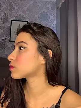 Alana Martinez  online show from April 2026 08:31:02 PM