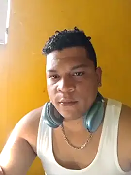 Blackandwhite 30 online show from November 2025 02:08:01 PM