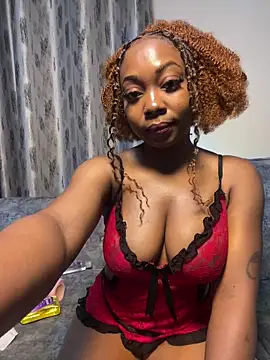 cocoluvx online show from February 2026 02:39:02 AM