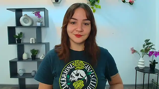 OliviaMontgommery online show from October 2025 05:16:01 AM