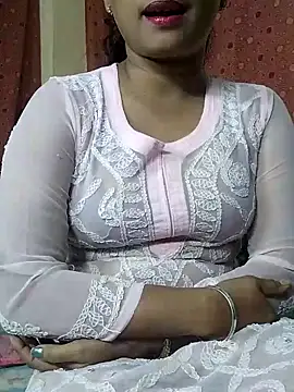 Aditi1996 online show from December 2025 06:48:02 PM