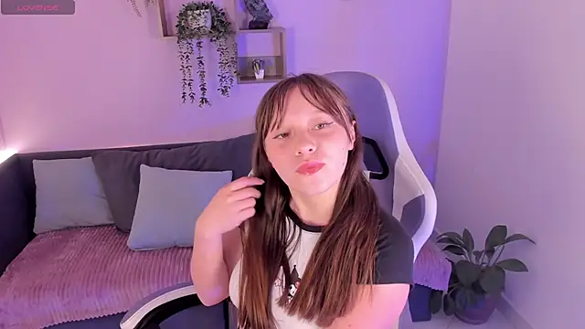 AliciaMoonx online show from October 2025 11:51:02 AM