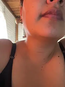 Cami Moon1 online show from October 2025 04:08:01 PM