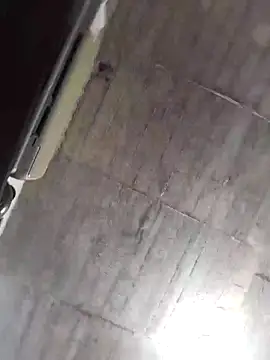 Snapshot of Lesli_14 chatting on November 2025 03:18:02 AM Lesli 14 online show from November 2025 03:18:02 AM