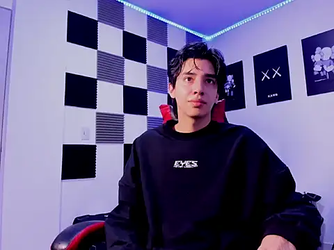 jeycobb online show from October 2025 11:57:02 AM