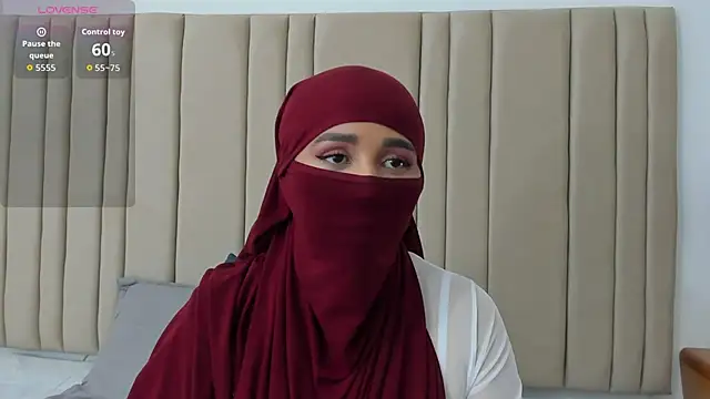  alishaa c online show from October 2025 02:09:02 AM