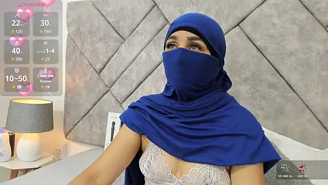  alishaa c online show from April 2026 08:39:01 PM