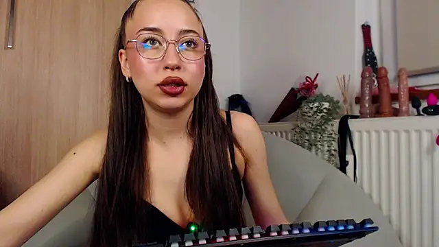 adacgrey online show from March 2026 04:24:01 PM