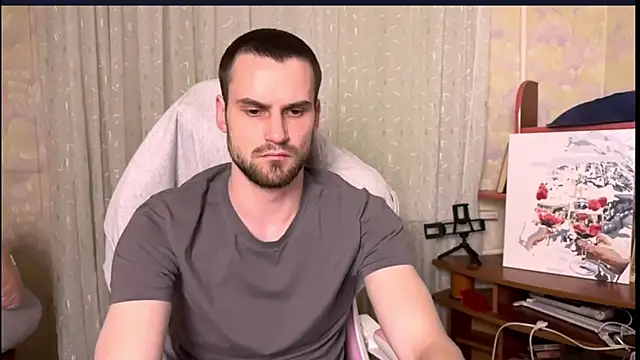 Iveraan online show from November 2025 07:46:02 PM